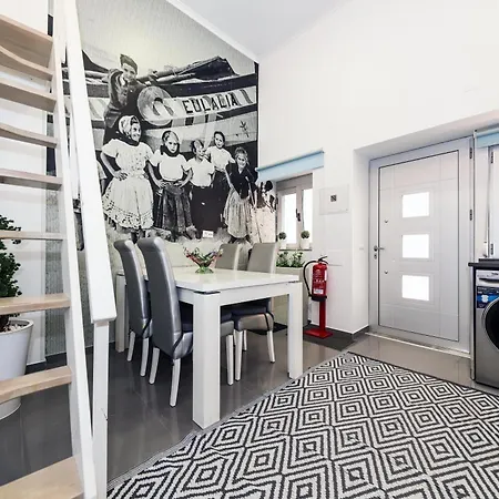 Appartamento Dina House