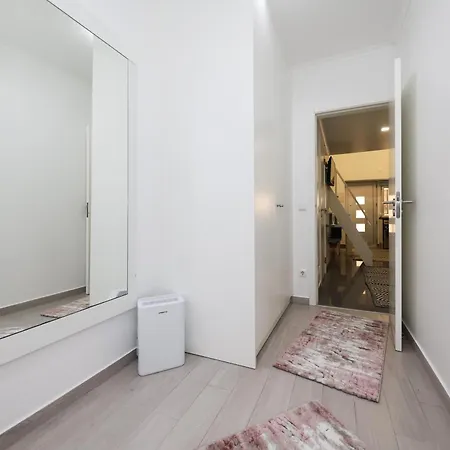 Appartamento Dina House