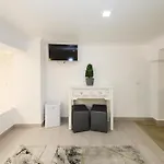 Dina House Apartment *
