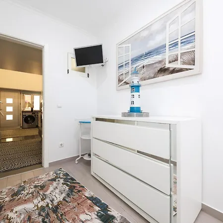 Dina House Apartament