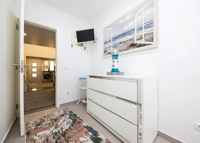 Dina House Appartement